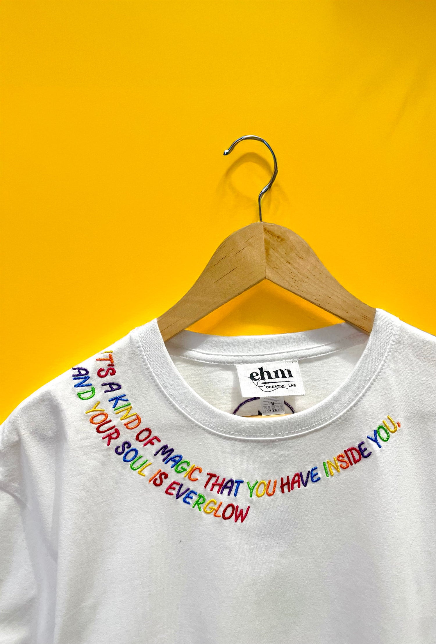 T-SHIRT